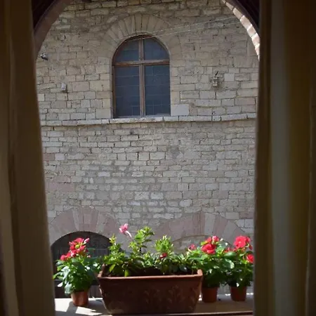 La Contessa
